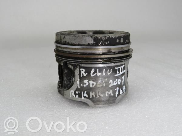 Renault Clio III Поршень (поршни) 