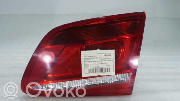 Volkswagen PASSAT B7 Lampy tylnej klapy bagażnika 
