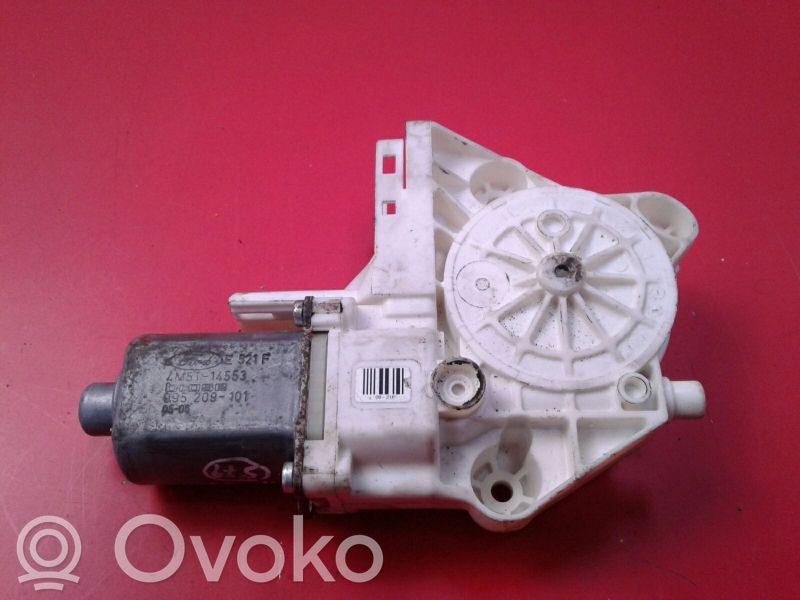 Ford Focus Silnik regulatora szyby drzwi przednich 