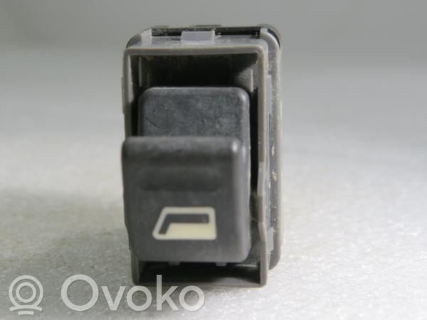 Peugeot 307 Electric window control switch 