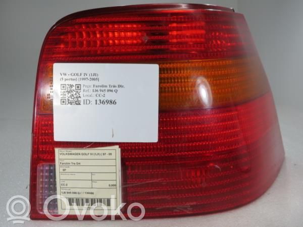 Volkswagen Golf IV Galinis žibintas kėbule 