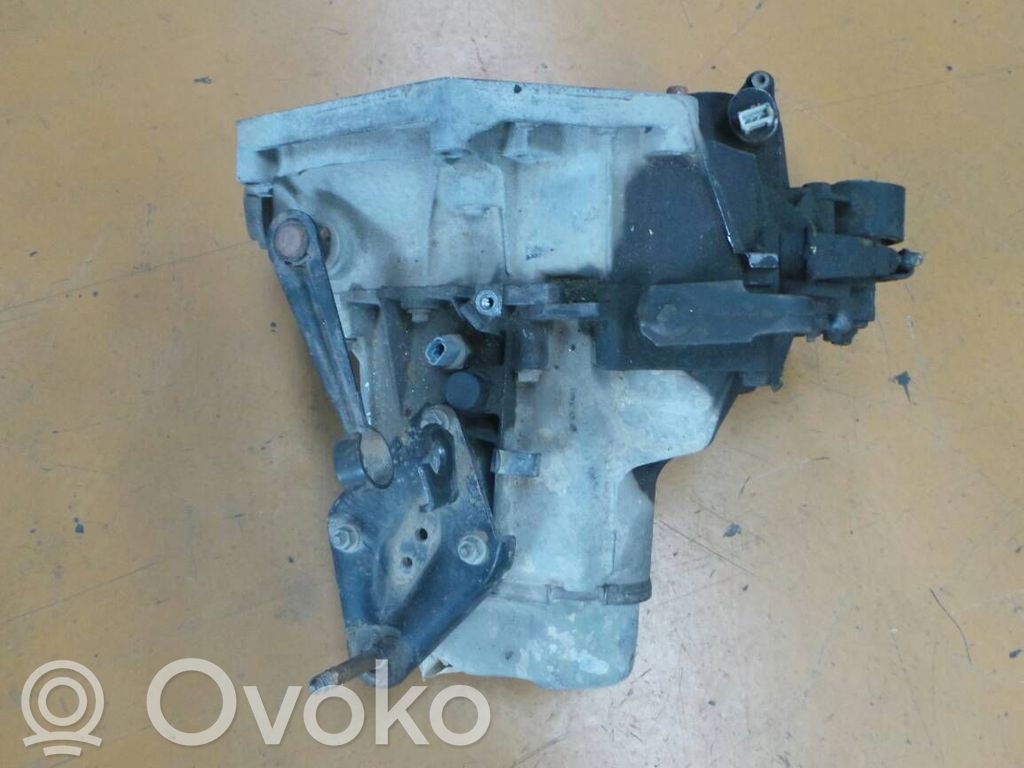 Peugeot 106 Manualna 5-biegowa skrzynia biegów 