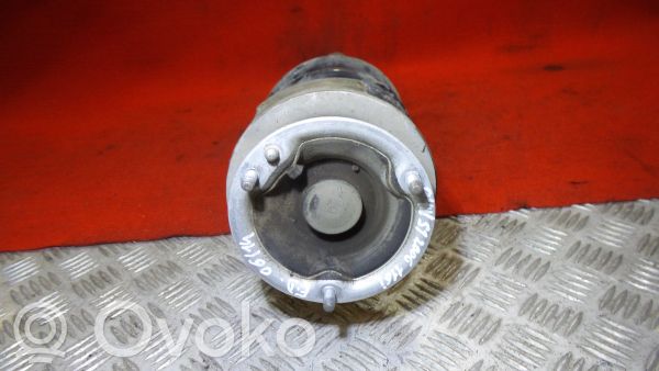BMW 1 E81 E87 Front shock absorber/damper 