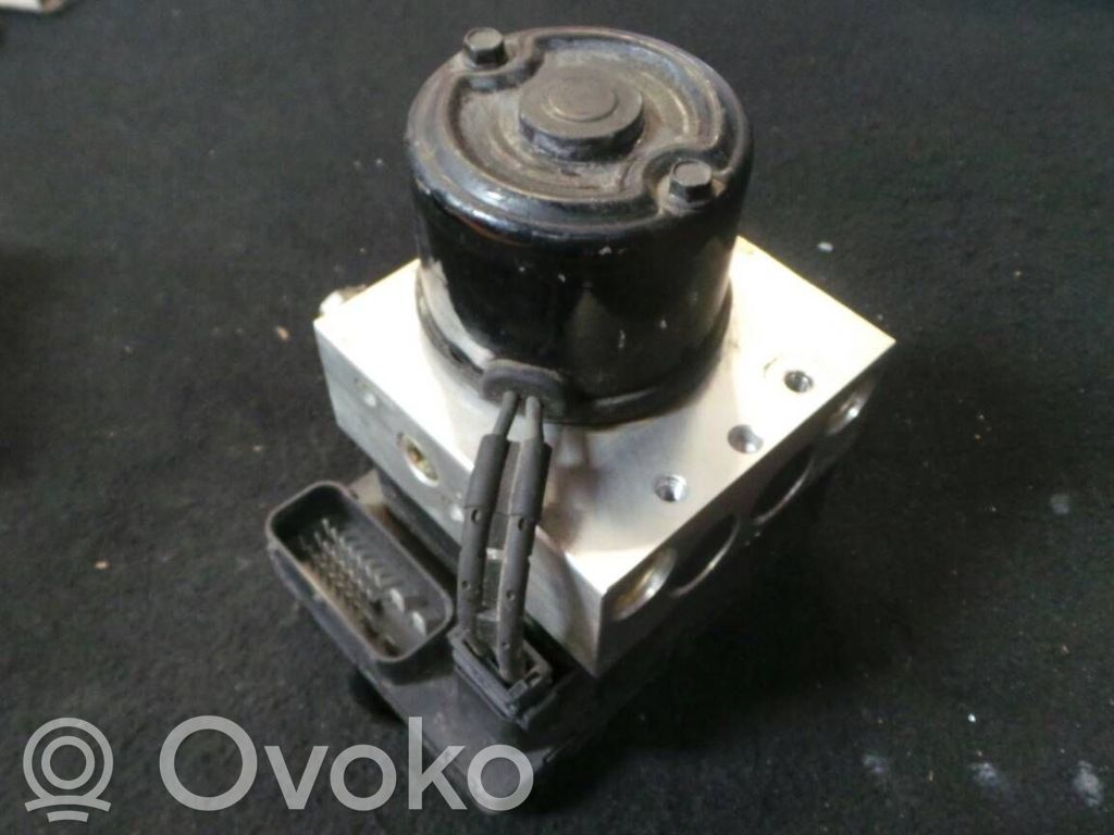 Hyundai Coupe ABS Pump 
