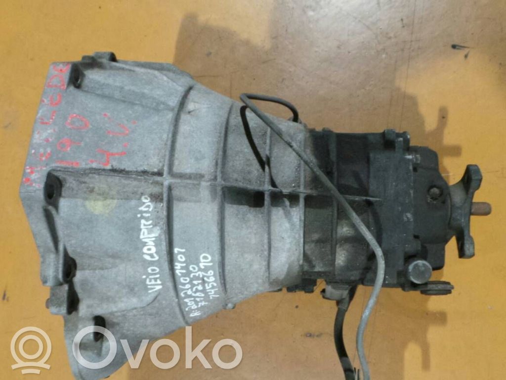 Mercedes-Benz 190 W201 Manual 5 speed gearbox 