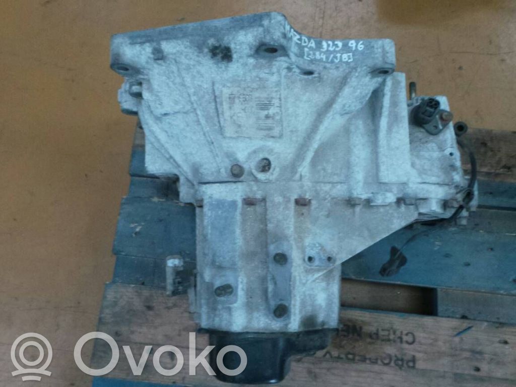 Mazda 323 Mehāniska 5 ātrumu pārnesumkārba 