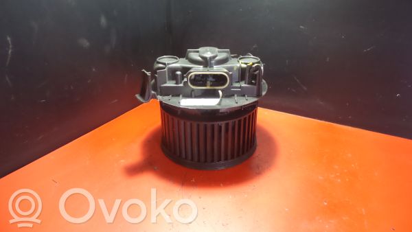 Вентилятор печки   GMV,B85,P35,VALEO