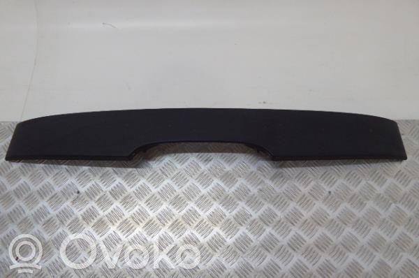 Tailgate/trunk spoiler   7700410897,7701695154