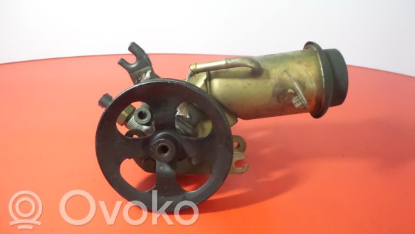 Toyota Yaris Verso Power steering pump 