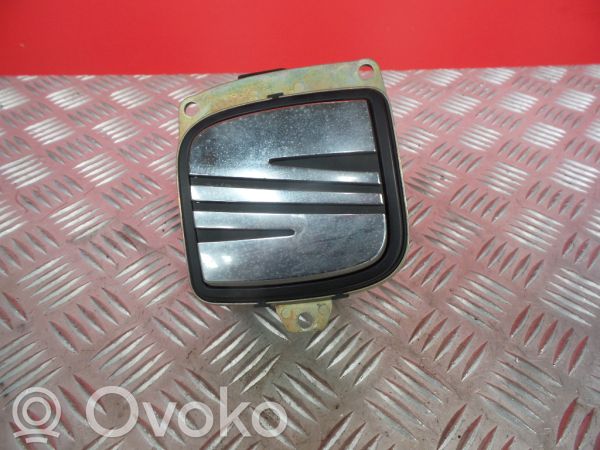Seat Ibiza III (6L) Aizmugurējā pārsega slēdzene (ārpusē) 