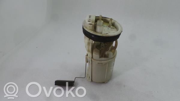 Audi TT Mk1 Pompa paliwa w zbiorniku 