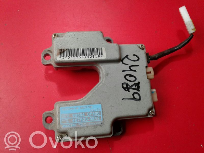 Airbag control unit/module   98584,0F500,4079330842