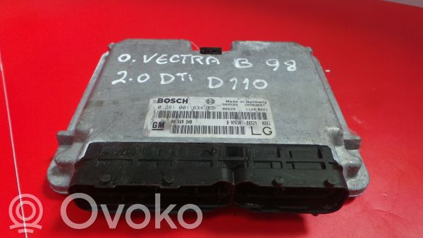 Opel Vectra B Variklio valdymo blokas 