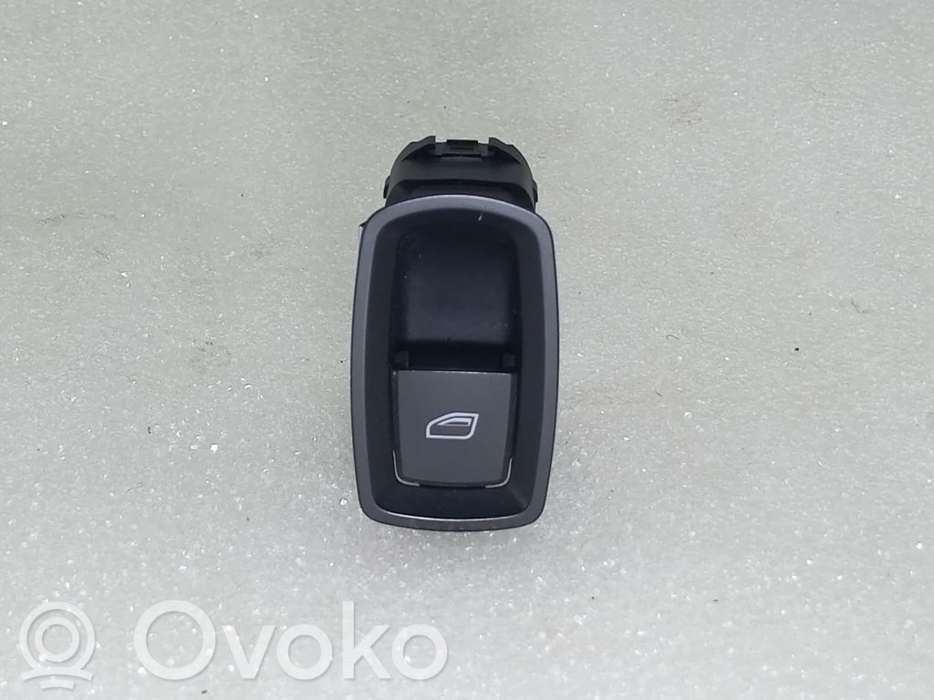 Electric window control switch   7PP9598558