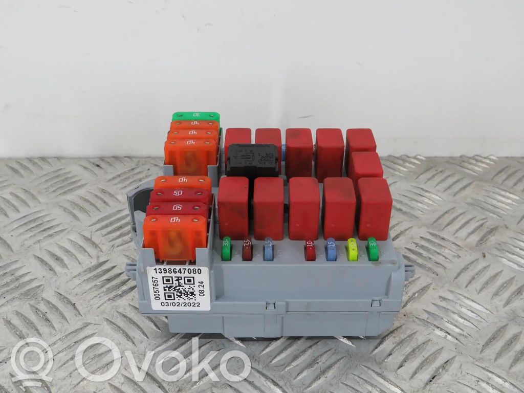 Peugeot Boxer SAM control unit 