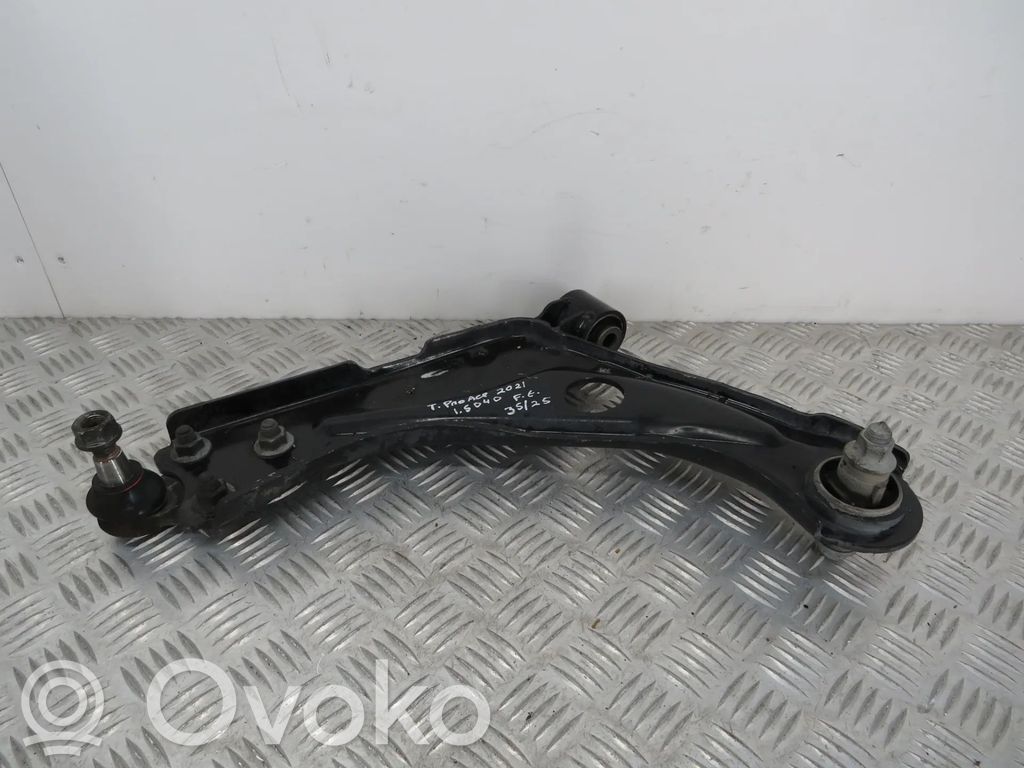 Toyota ProAce City Front control arm 