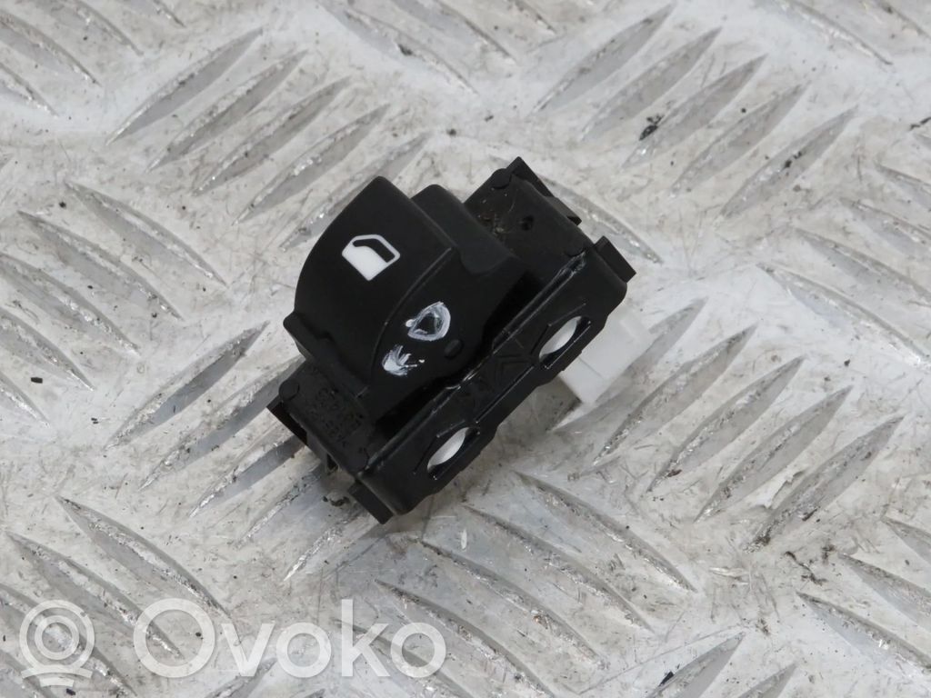Peugeot 308 Elektrisko logu slēdzis 