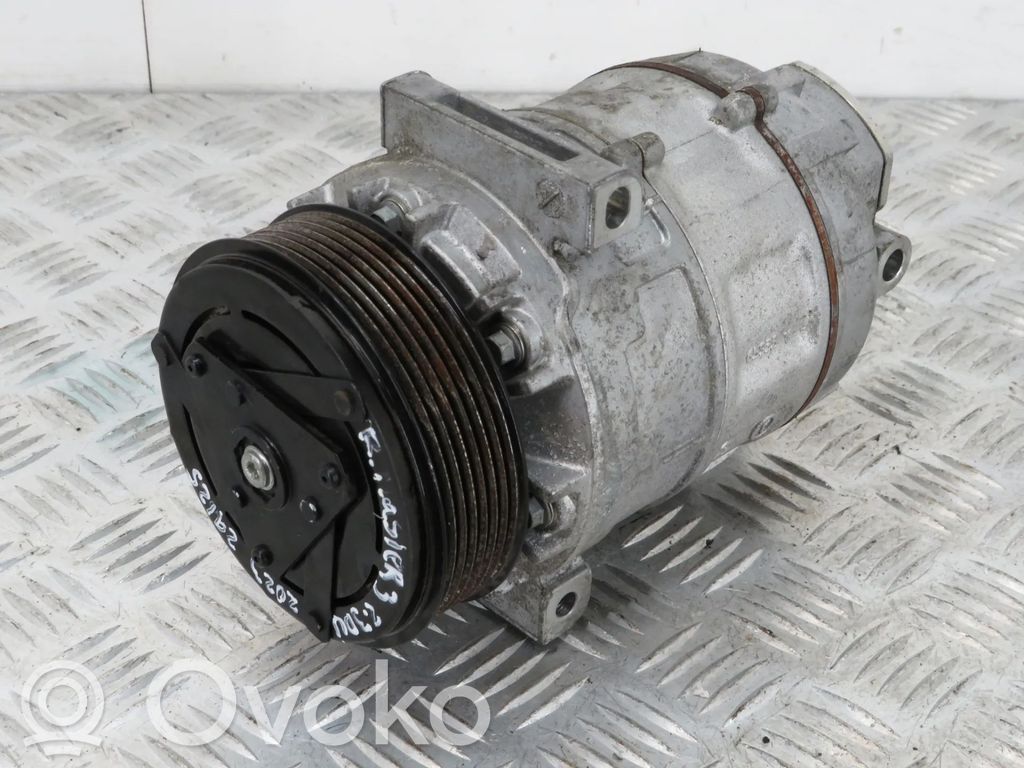 Air conditioning (A/C) compressor (pump)   8200848916C