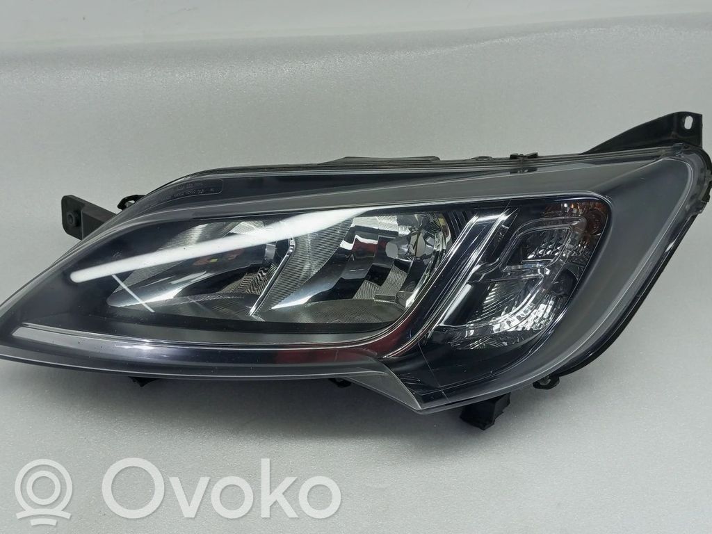 Lampa przednia   E2462666267,1374297080,1375101080,1392604080,1392607080,1394428080,1394430080,1612041380,1612041480,1612041880,1626194880,1626195280,1631998680,1631998880,1634736580,1682748780,1682748980,1682749280,46862291,46862294,46862295,71778513,71778514,71778515,FT9324944