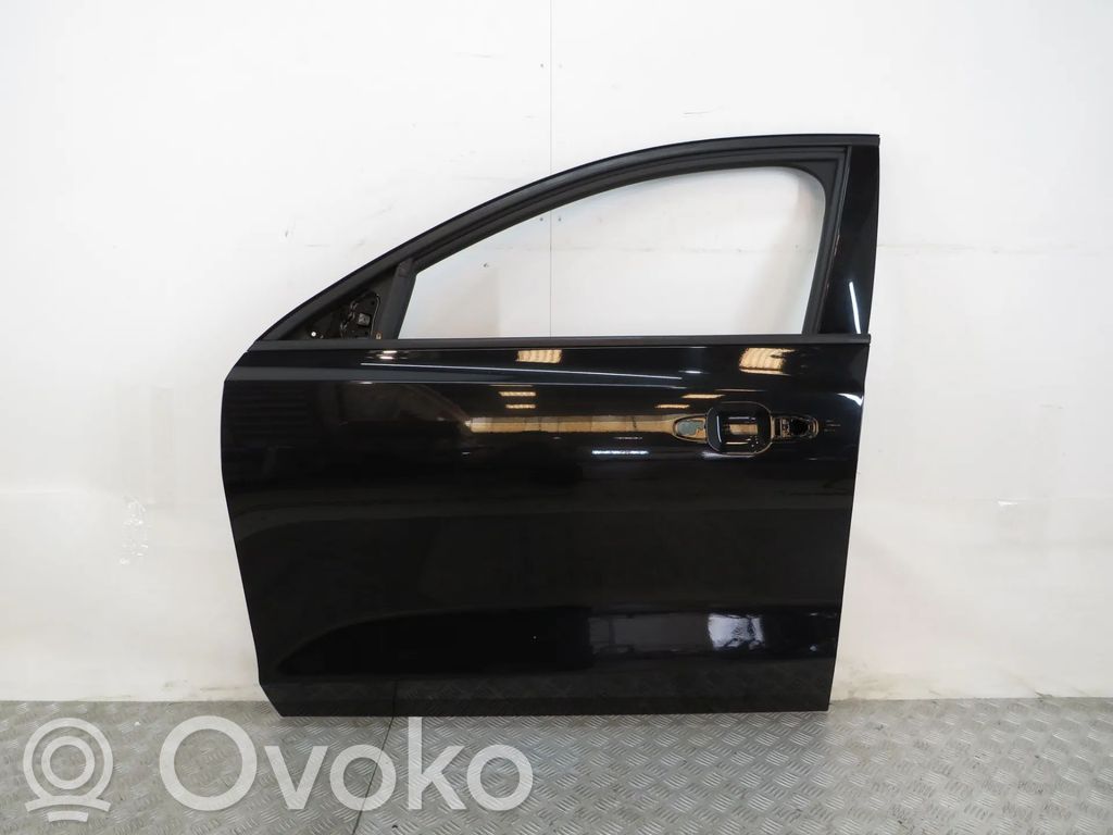 Ford Focus Дверь 