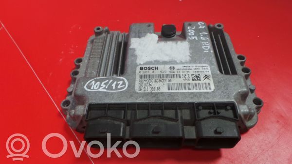 Engine control unit/module   011,281,38049,629,9651132880,BOSCH