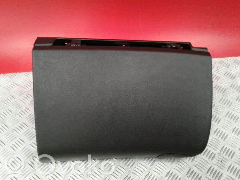 Glove box   84540,A2000