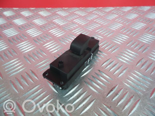 Electric window control switch   03123100,BP4K66370