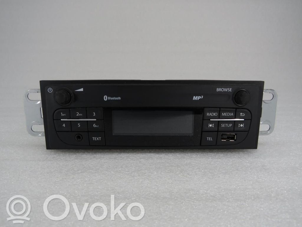 Renault Express Radio / CD/DVD atskaņotājs / navigācija 