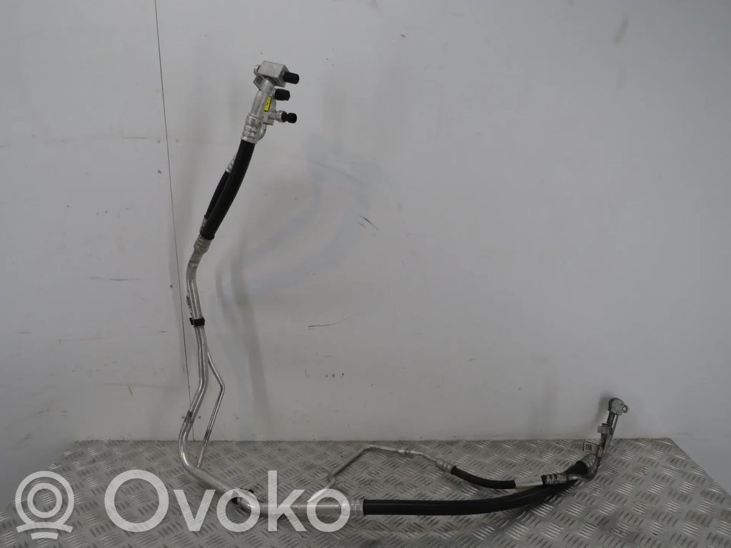 Ilmastointilaitteen putki (A/C)   00468612820,01397249080