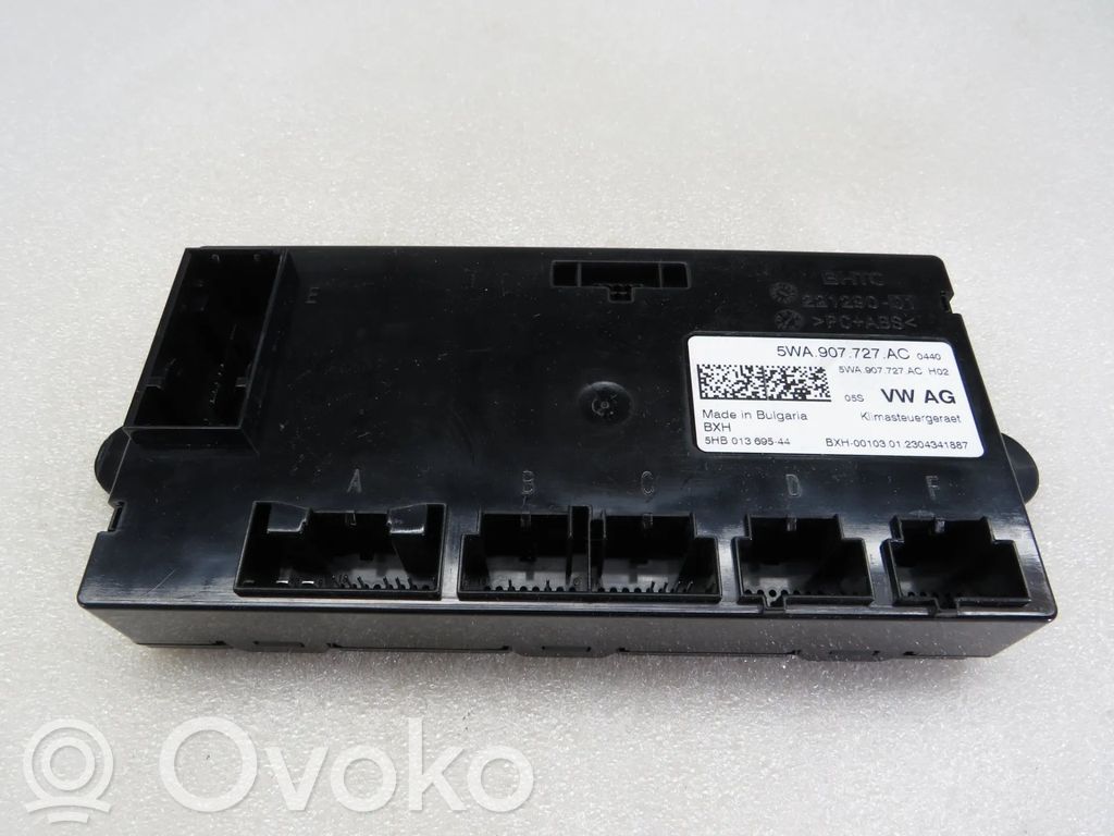 Citu veidu vadības bloki / moduļi   5WA907727AC,5HB01369544