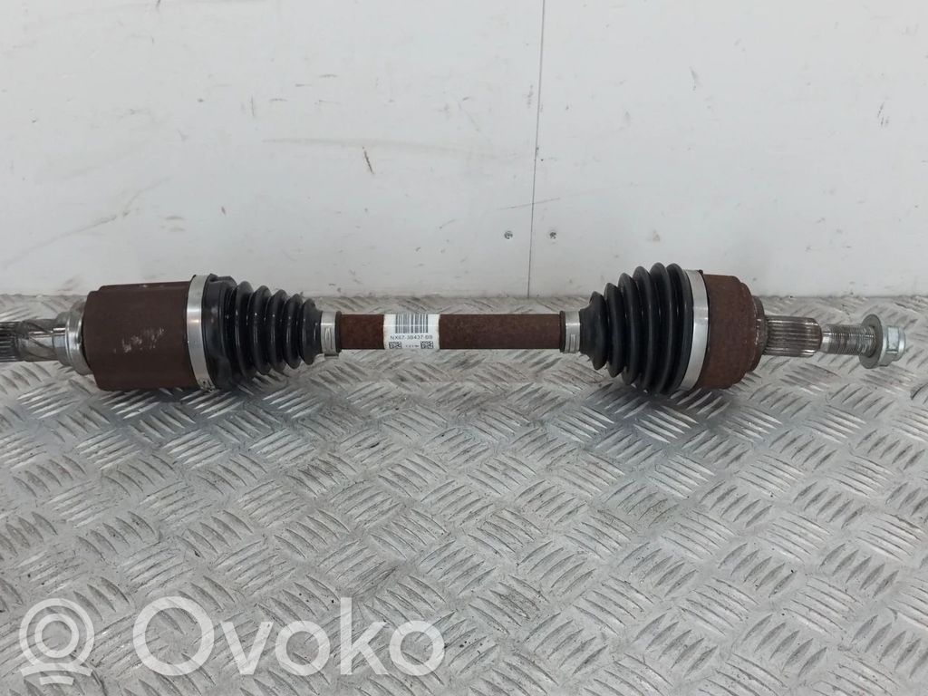 Etuvetoakseli   NX673B437BB