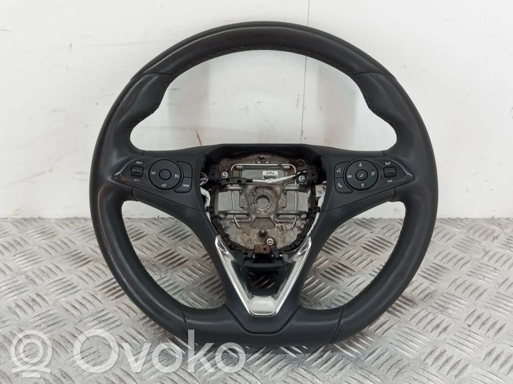 Opel Corsa F Ohjauspyörä 