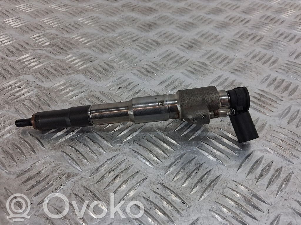 Renault Master III Injector combustibil 