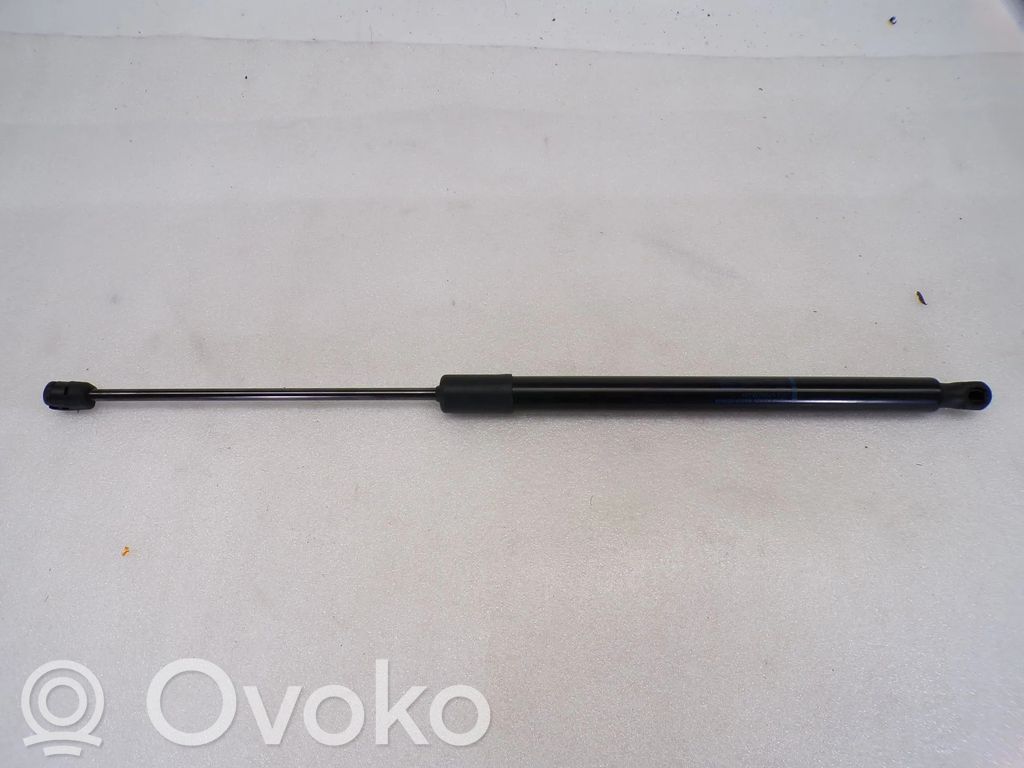 Skoda Octavia Mk4 Takaluukun tuen kaasujousi 