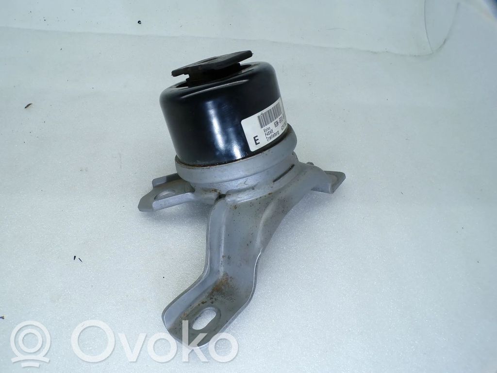 Moottorin kiinnikekorvake   8G9N6F012BB,G2517002