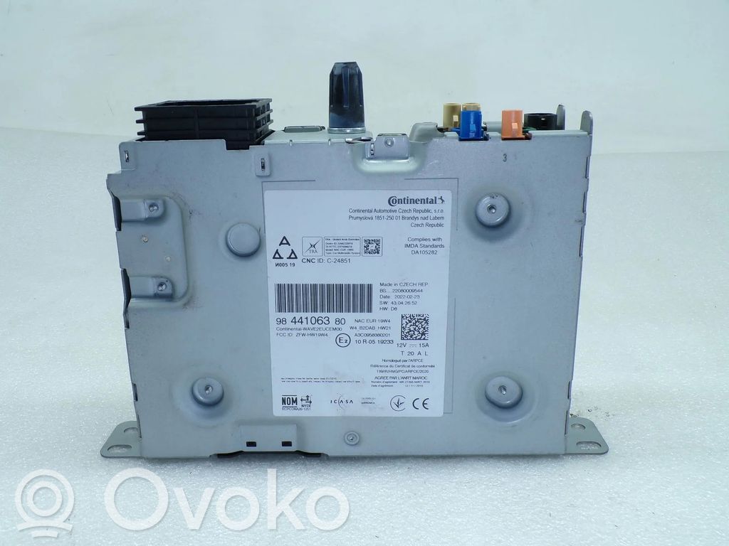 Opel Vivaro Radio / CD-Player / DVD-Player / Navigation