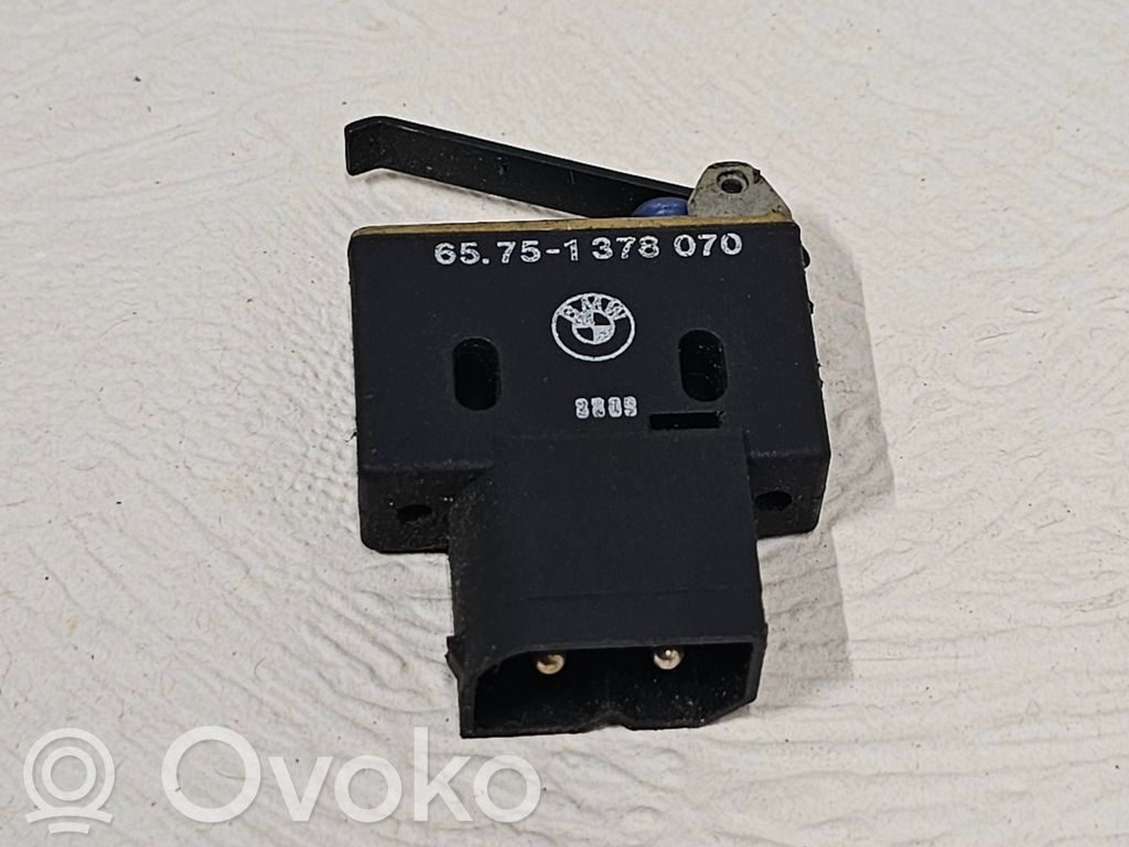 BMW 3 E30 Brake pedal sensor switch 