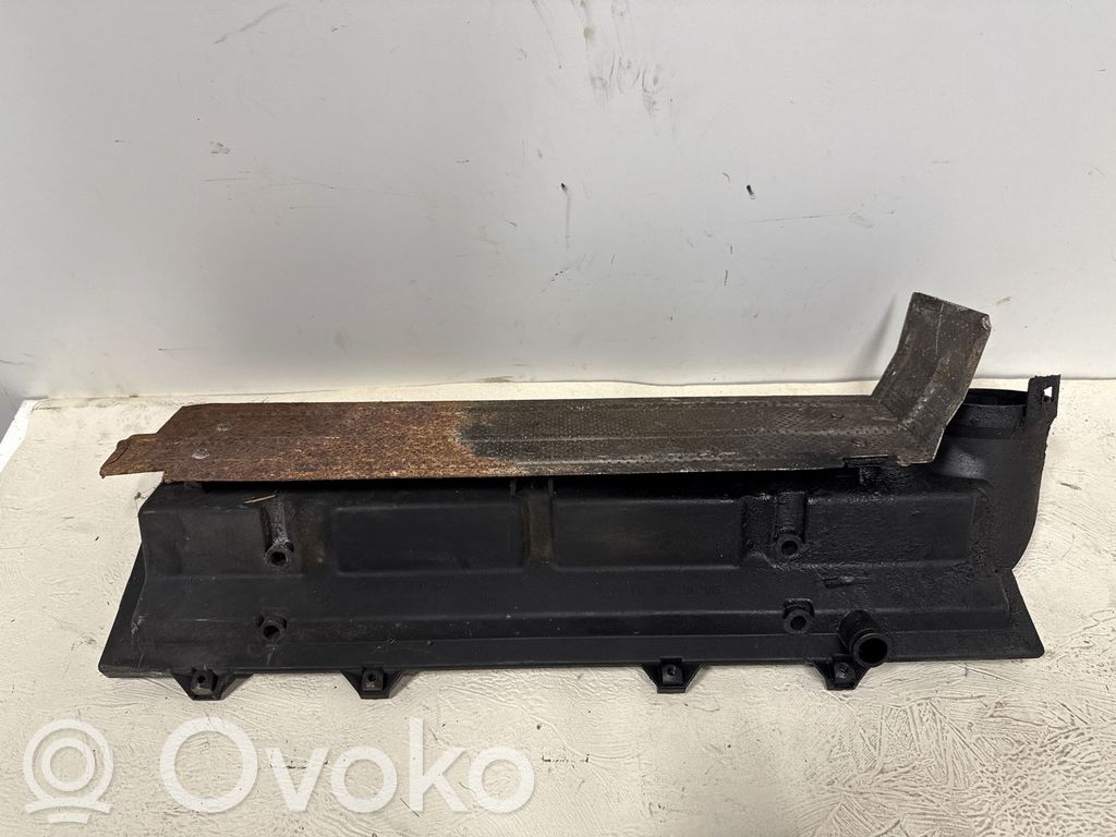 BMW 5 E34 Część rury dolotu powietrza 