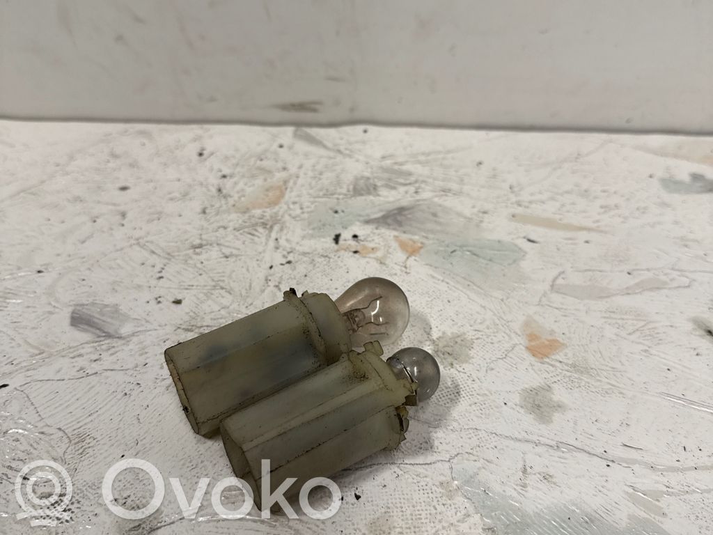 BMW 7 E32 Tail light part 