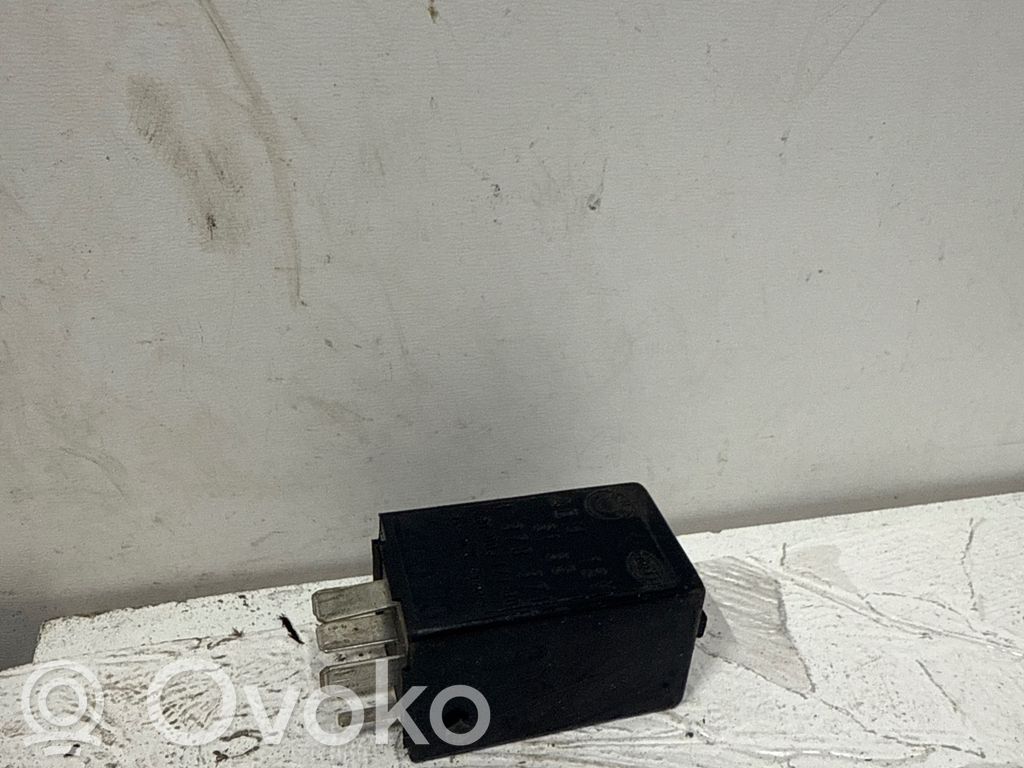 BMW 5 E34 Other relay 