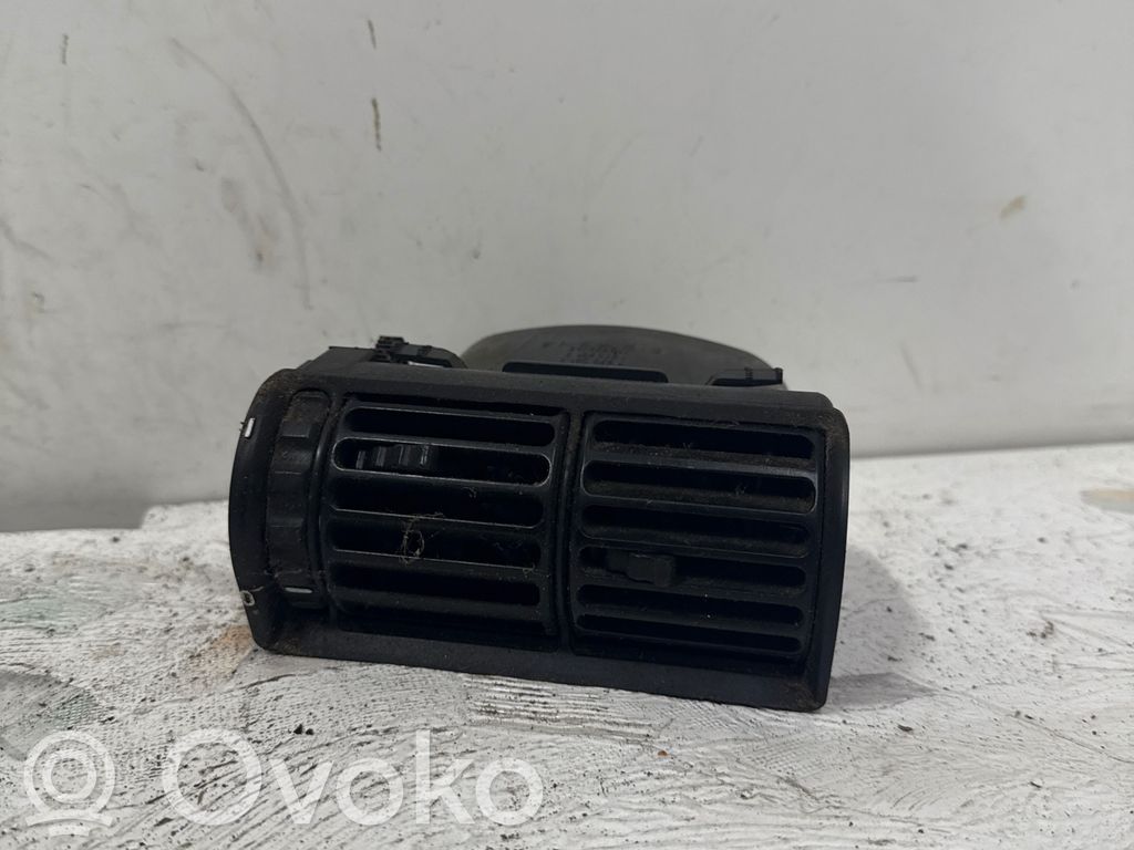 BMW 5 E34 Autres éléments de console centrale 