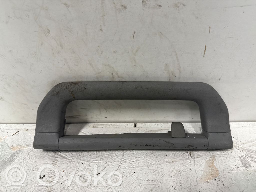 Задняя ручка   8102403