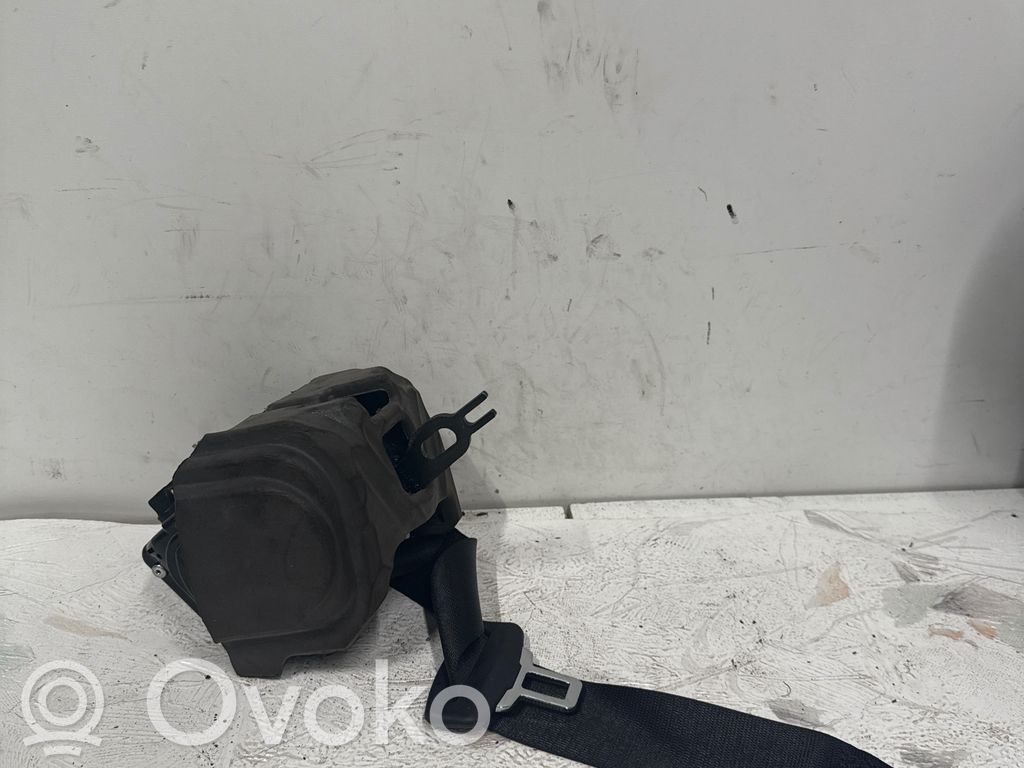 BMW 2 F44 Katossa sijaitseva turvavyö 
