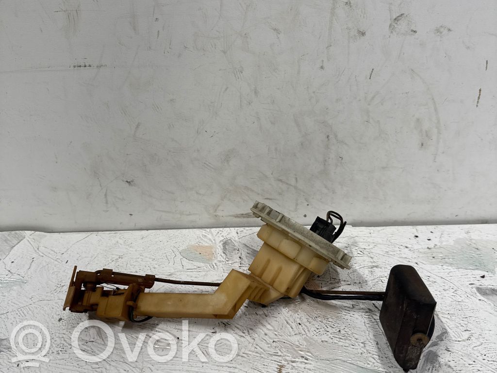 BMW 7 E38 Fuel level sensor 