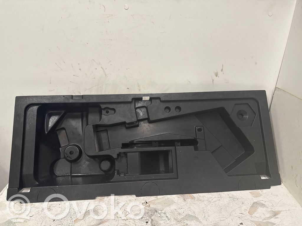 BMW 5 E34 Instrumentu kaste 