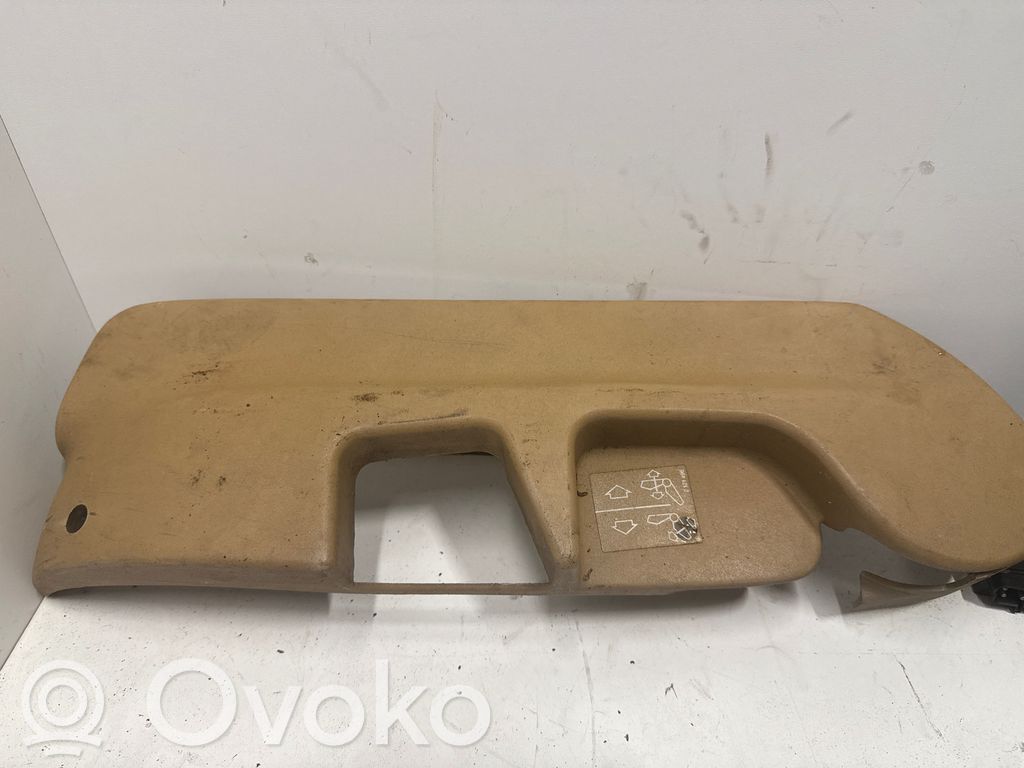 Seat trim   E325210,1954096