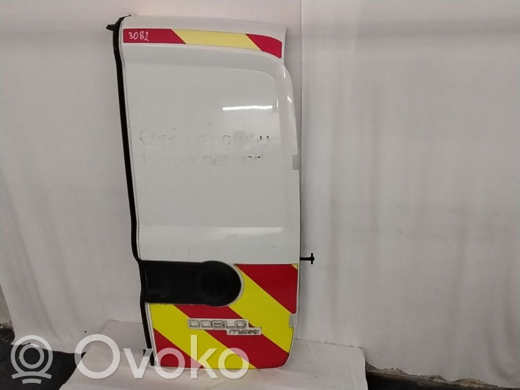 Fiat Doblo Puerta de carga trasera/atrás 
