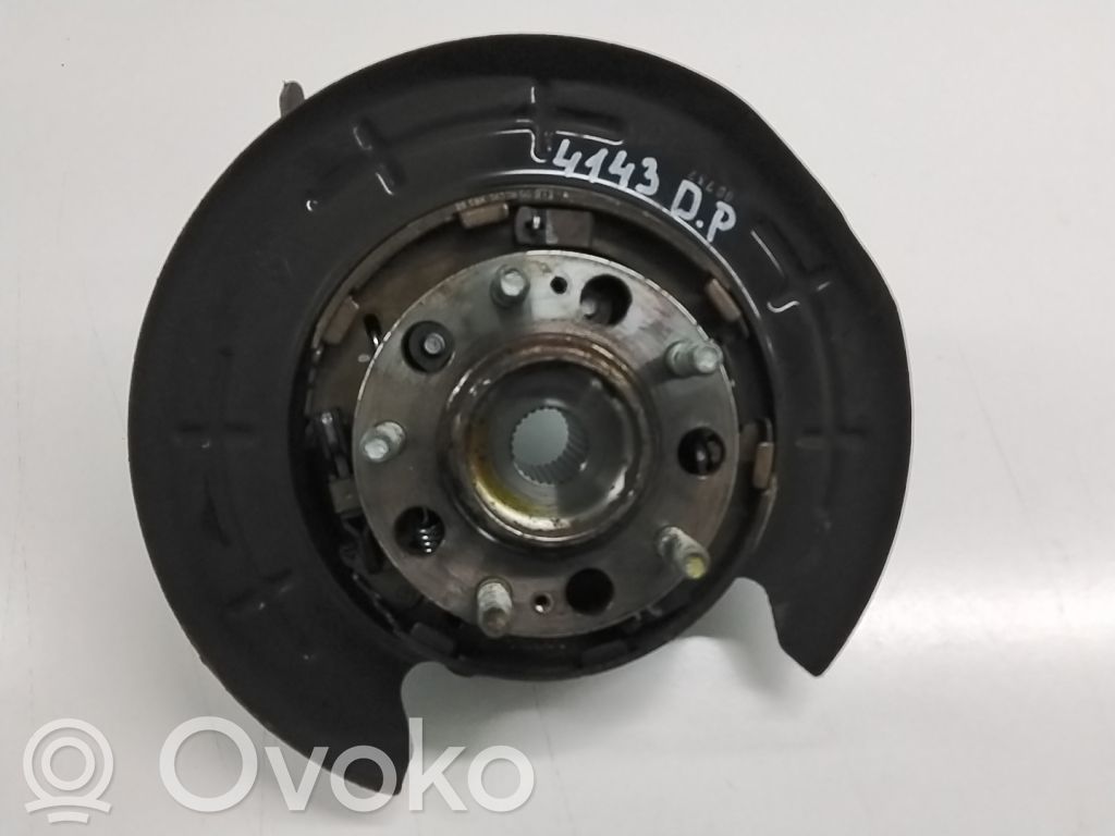 KIA Sportage Cubo de rueda trasera 