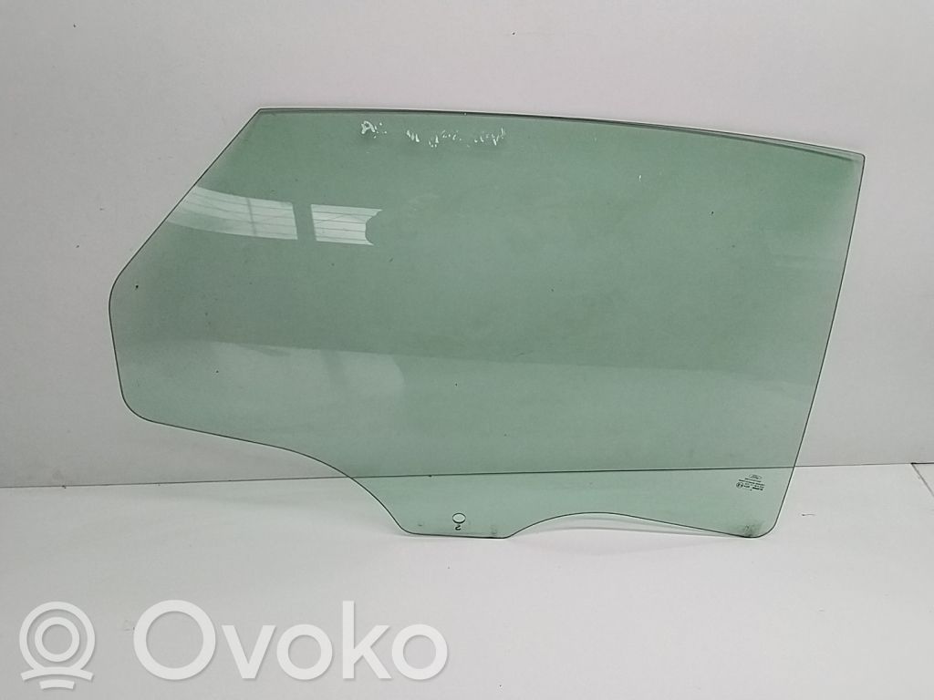 Ford Mondeo MK V Luna de la puerta trasera 