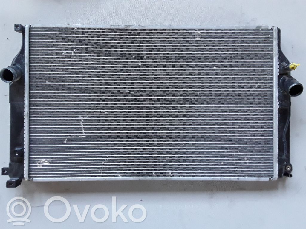 Toyota RAV 4 (XA40) Radiador del refrigerante 